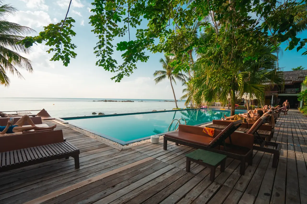 โรงแรมบูทีค นิมมาน เชียงใหม่ ห้องดีลักซ์ วิวเมือง พร้อมอาหารเช้า